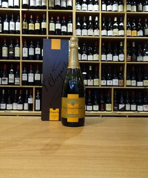 VEUVE CLICQUOT PONSARDIN 2002